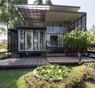 CONTAINER HOMESTAY